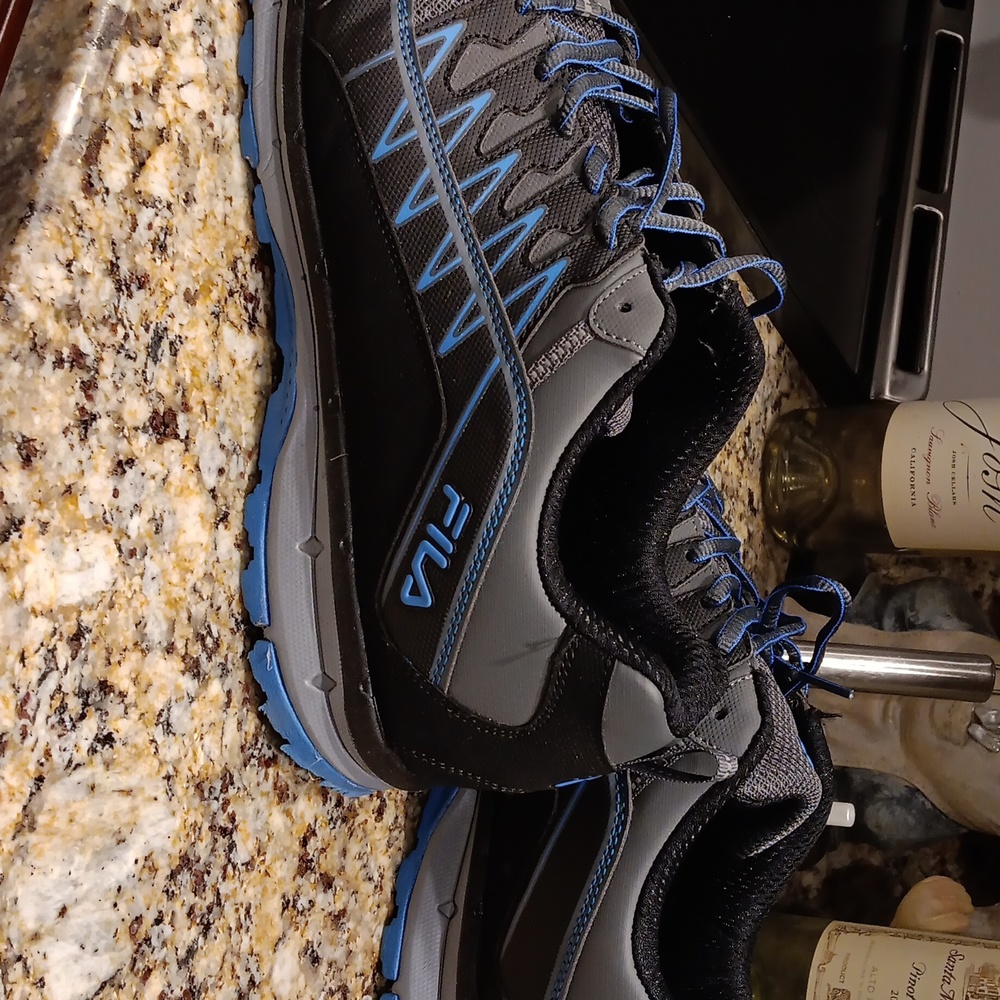 Men's Fila sneakers